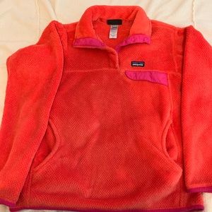 Patagonia sweater/ Medium